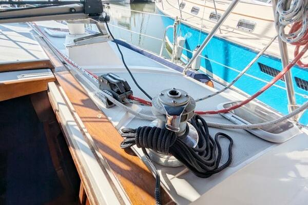 Cool Runnings 42ft Catalina Yacht For Sale