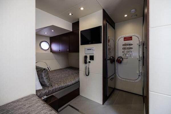 Sunseeker 76 - Journey