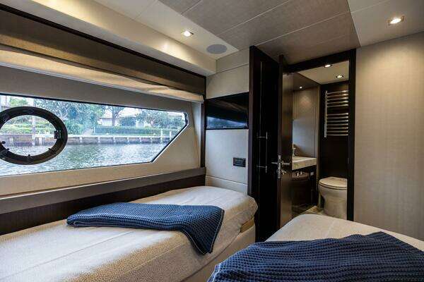 Sunseeker 76 Yacht For Sale