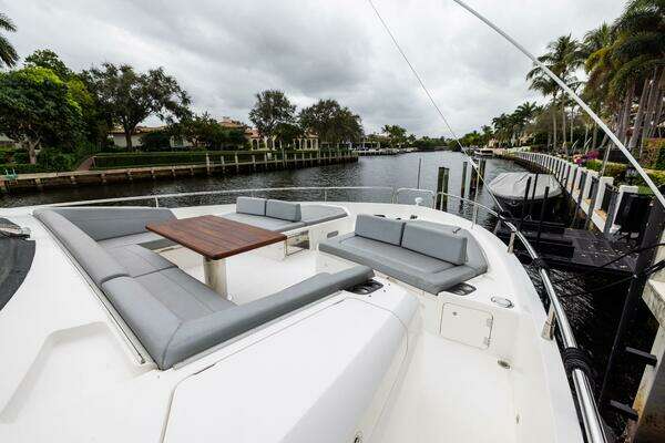 Sunseeker 76 Yacht For Sale