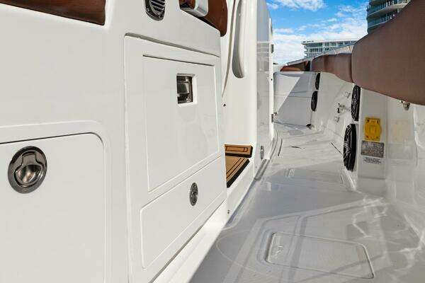 HCB SPECIALE Yacht For Sale