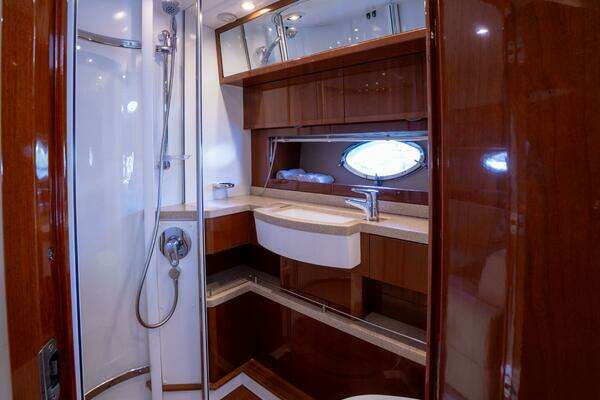 Princess V53 Yacht For Sale