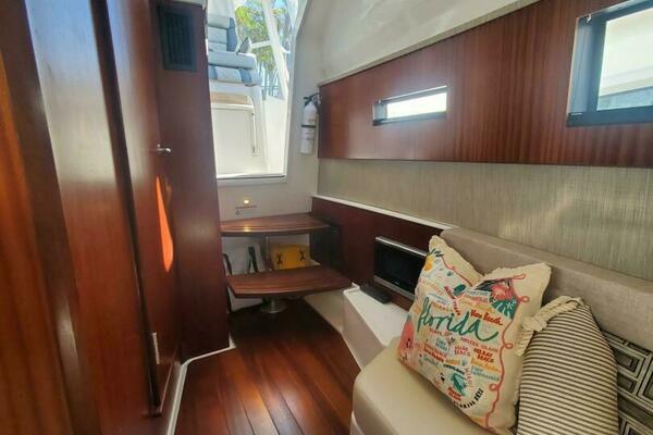 FIJI KAI 37ft Pursuit Yacht For Sale