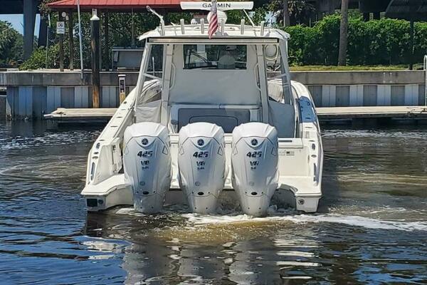 FIJI KAI 37ft Pursuit Yacht For Sale