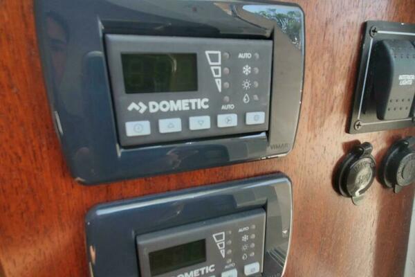 FIJI KAI 37ft Pursuit Yacht For Sale