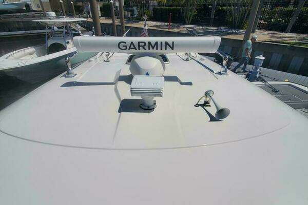 Pursuit S 378 Sport Yacht For Sale