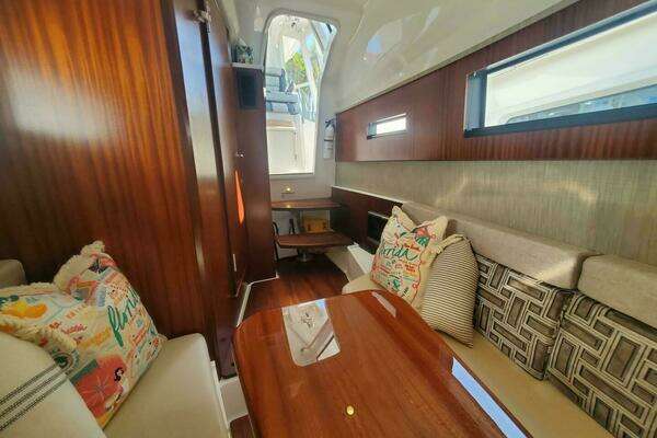 Pursuit S 378 Sport Yacht For Sale