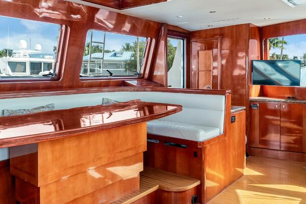 JusMad 80ft Ocean Alexander Yacht For Sale