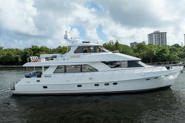 JusMad 80ft Ocean Alexander Yacht For Sale