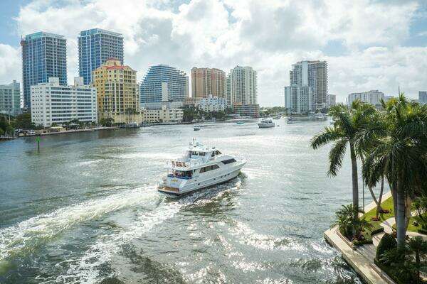 Ocean Alexander  Yacht For Sale