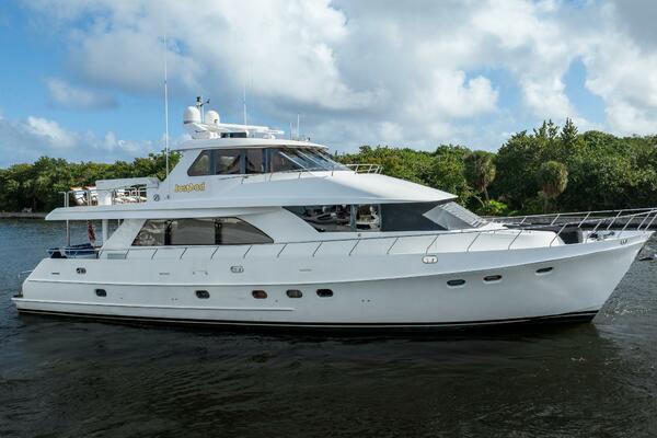 JusMad 80ft Ocean Alexander Yacht For Sale