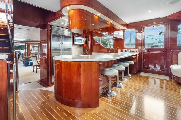 JusMad 80ft Ocean Alexander Yacht For Sale