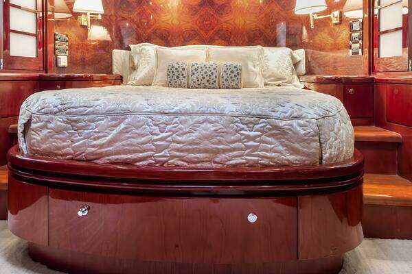 Ocean Alexander  Yacht For Sale