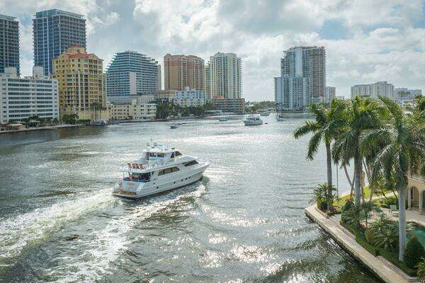 Ocean Alexander  Yacht For Sale