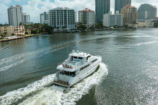 Ocean Alexander  Yacht For Sale