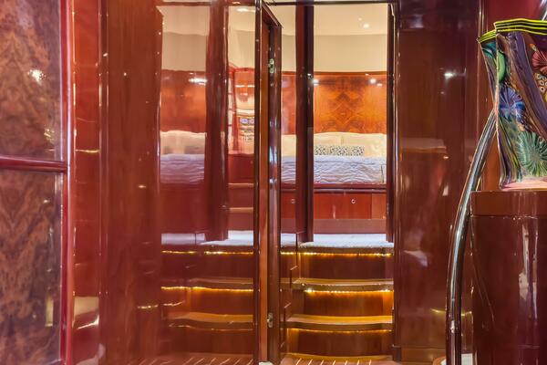 JusMad 80ft Ocean Alexander Yacht For Sale