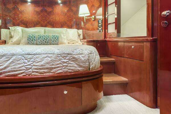 Ocean Alexander  Yacht For Sale