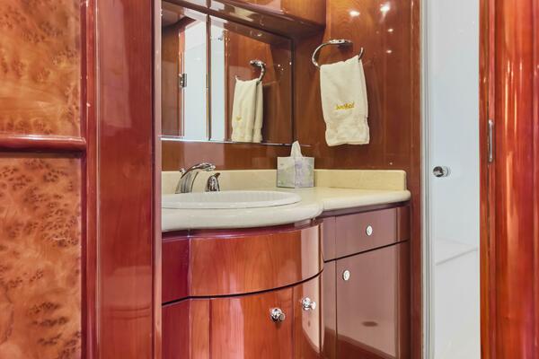 JusMad 80ft Ocean Alexander Yacht For Sale