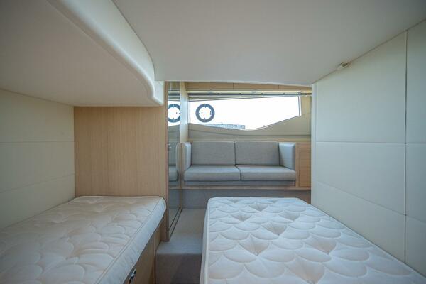 BEJUL 42ft Princess Yacht For Sale