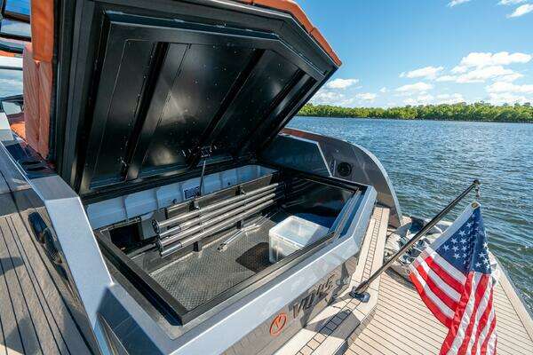 2022 Vanquish Yachts 45