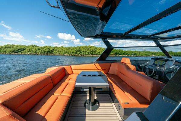 2022 Vanquish Yachts 45