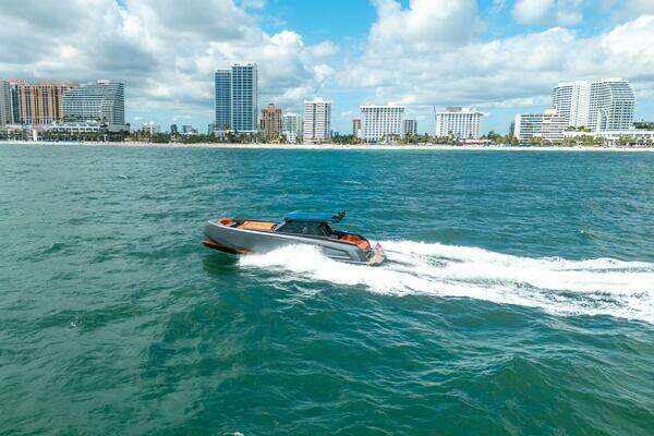 2022 Vanquish Yachts 45