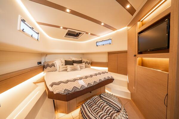 MORGAN 1 43ft Pardo Yachts Yacht For Sale