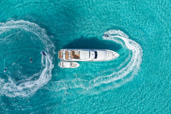 MAMBO 112ft Ferretti Yachts Yacht For Sale