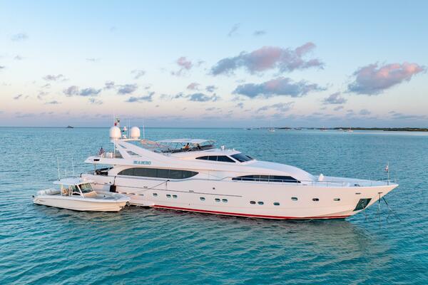 MAMBO 112ft Ferretti Yachts Yacht For Sale