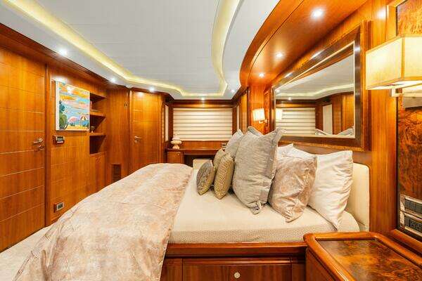 Ferretti Yachts 112 Motor Yacht Yacht For Sale