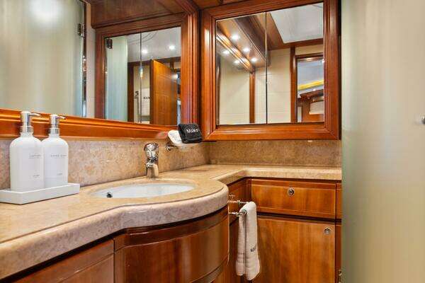 Ferretti Yachts 112 Motor Yacht Yacht For Sale