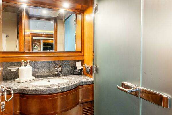 Ferretti Yachts 112 Motor Yacht Yacht For Sale