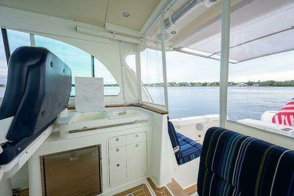 Hinckley 40X Yacht For Sale