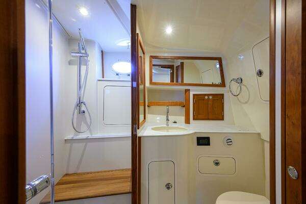 Hinckley 40X Yacht For Sale