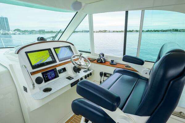 Hinckley 40X Yacht For Sale