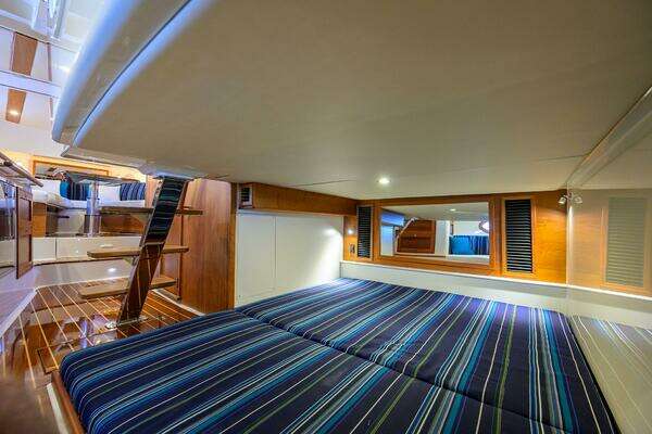 Hinckley 40X Yacht For Sale