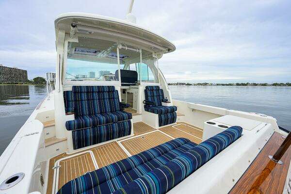 Hinckley 40X Yacht For Sale