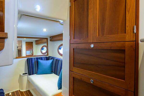 Hinckley 40X Yacht For Sale