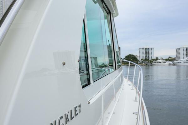 Hinckley 40X Renie Vie- Hinckley