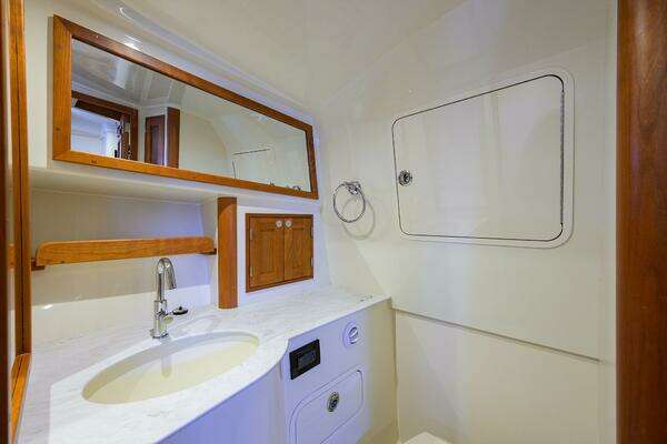 Hinckley 40X Yacht For Sale
