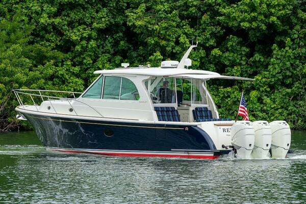 Hinckley 40X Yacht For Sale