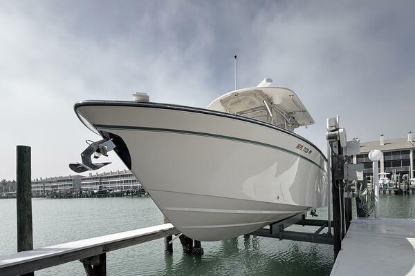 30ft Grady White Yacht For Sale