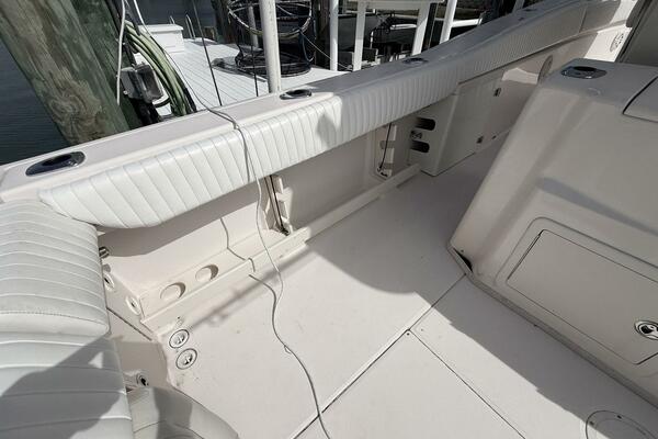 30ft Grady White Yacht For Sale