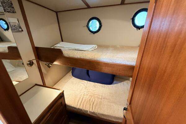 Nordic Tugs 37 Yacht For Sale