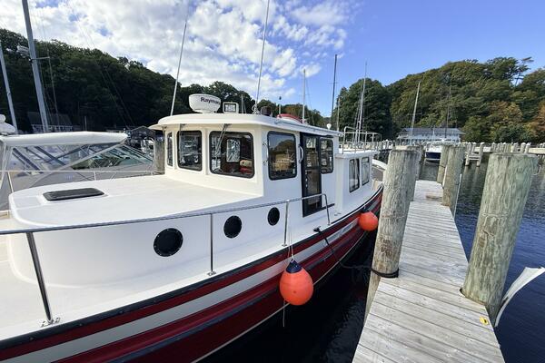 NOMAD 37ft Nordic Tugs Yacht For Sale