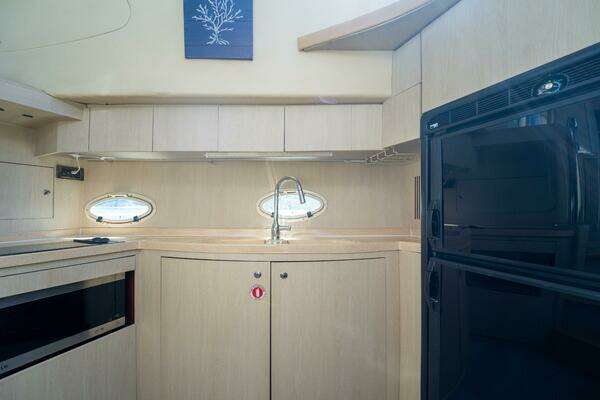 Azimut 46 Yacht For Sale