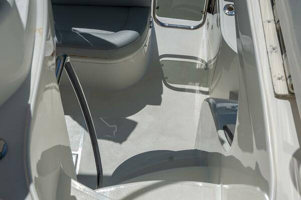 46ft Azimut Yacht For Sale