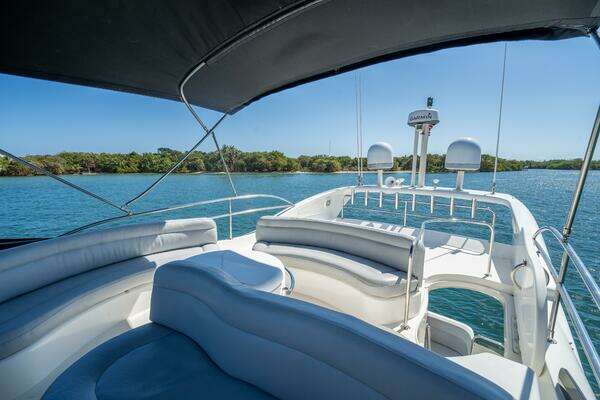 Azimut 46 Yacht For Sale