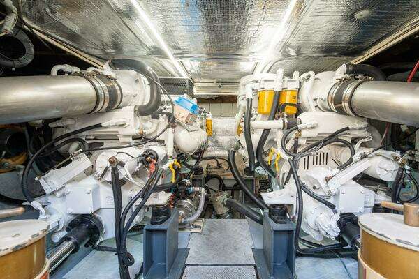 Azimut 46 Yacht For Sale