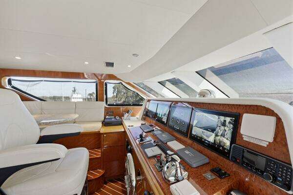 Cheoy Lee 95 Motor Yacht Yacht For Sale